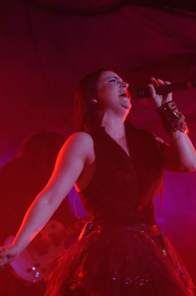 Evanescence at Stubb's BarBQ, Austin, Texas 04/17/12 - photo by Jeff Barrin