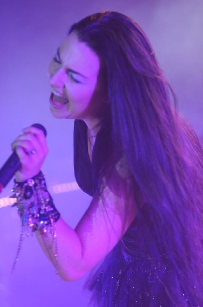 Evanescence at Stubb's BarBQ, Austin, Texas 04/17/12 - photo by Jeff Barrin