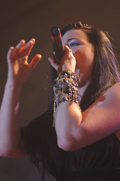 Evanescence at Stubb's BarBQ, Austin, Texas 04/17/12 - photo by Jeff Barrin