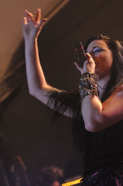 Evanescence at Stubb's BarBQ, Austin, Texas 04/17/12 - photo by Jeff Barrin