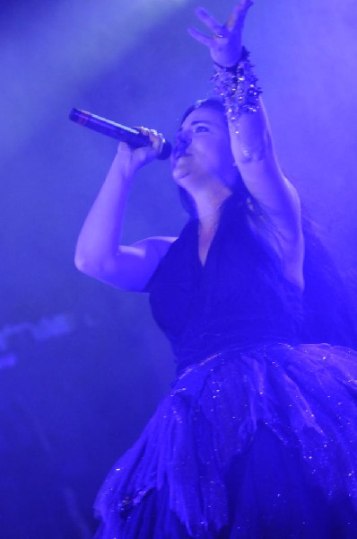 Evanescence at Stubb's BarBQ, Austin, Texas 04/17/12 - photo by Jeff Barrin