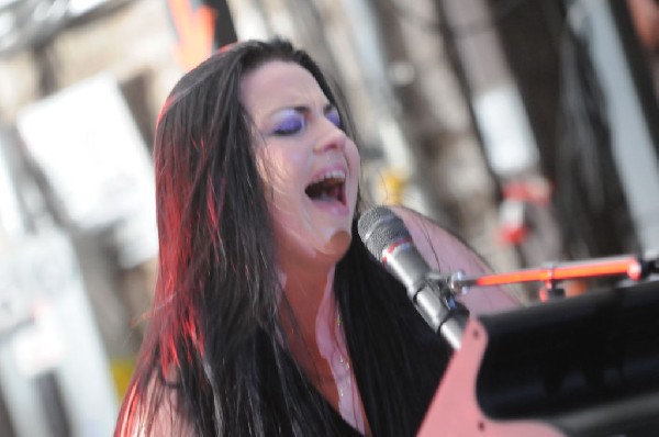 Evanescence at Stubb's BarBQ, Austin, Texas 04/17/12 - photo by Jeff Barrin