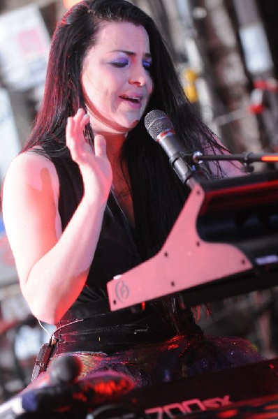 Evanescence at Stubb's BarBQ, Austin, Texas 04/17/12 - photo by Jeff Barrin