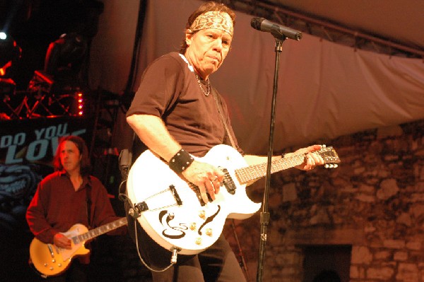 George Thorogood and The Destroyers at Stubb's Bar-B-Q in Austin, Texas