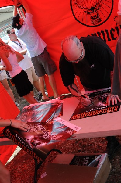 Kerry King of Slayer signs autographs at Ozzfest 2008,