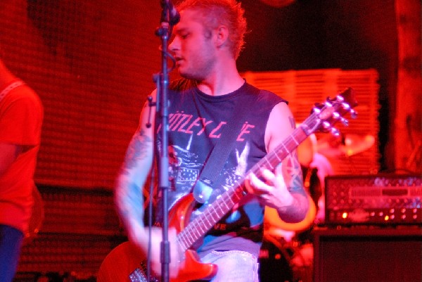 Knocked Out Stiffs at Red Eyed Fly, Austin