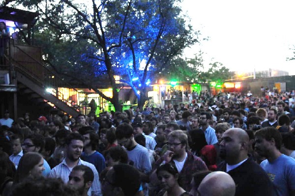 Mogwai at Stubb's BarBQ, Austin, Texas 05/16/11 - photo by jeff barringer