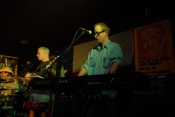 Michael Thomas at Poodies Hilltop Roadhouse, Spicewood Tx
