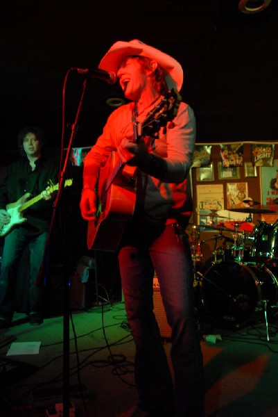 Michael Thomas at Poodies Hilltop Roadhouse, Spicewood Tx