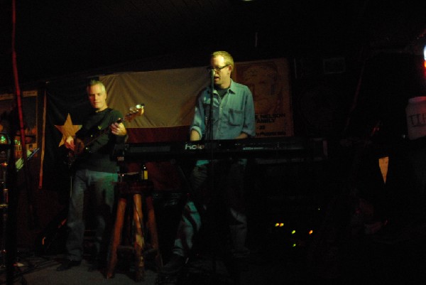 Paula Nelson Band at Poodies Hilltop Roadhouse, Spicewood Tx