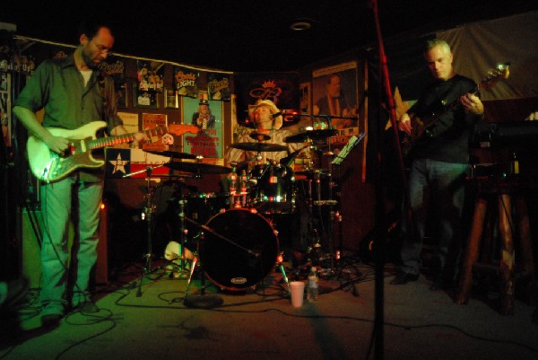 Paula Nelson Band at Poodies Hilltop Roadhouse, Spicewood Tx