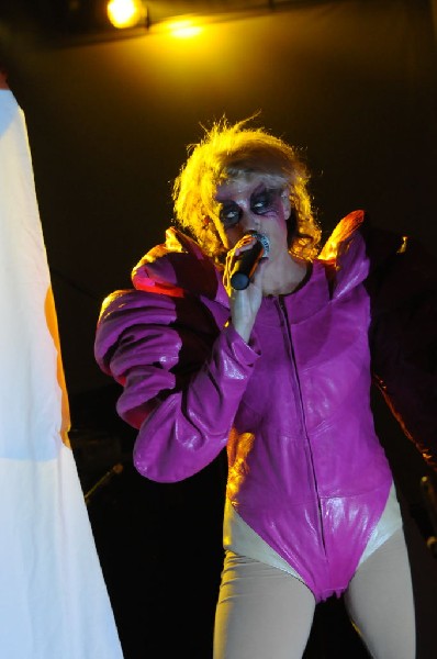 Peaches at Stubb's BarBQ, Austin, Texas - 10/31/09