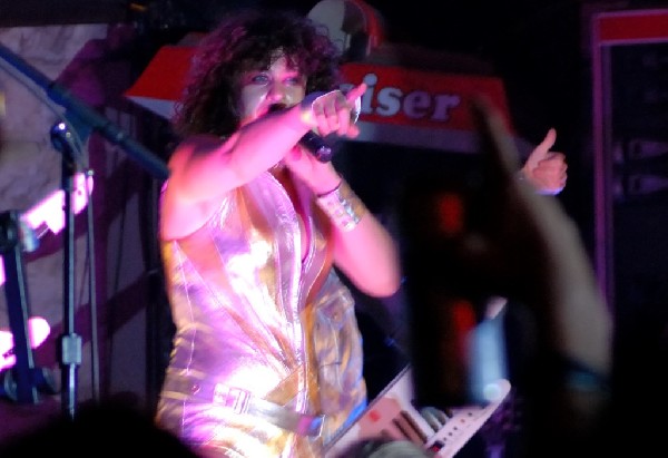 Peaches at Emos in Austin