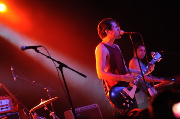 Vaxhaul Broadcast at La Zona Rosa, Austin, Texas 05/22/2011