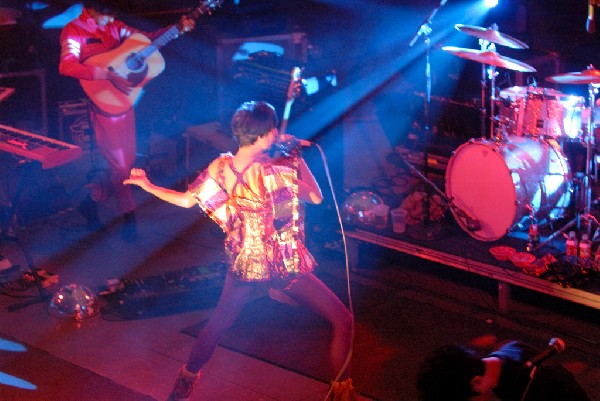 Yeah Yeah Yeahs at Stubb's BarBQ, Austin, Tx
