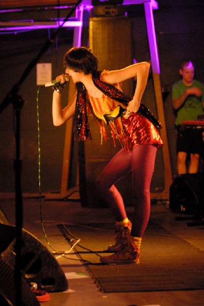 Yeah Yeah Yeahs at Stubb's BarBQ, Austin, Tx